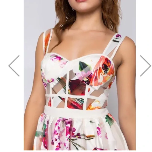 NEW AKIRA FLORAL MAXI DRESS, S - Picture 5 of 10